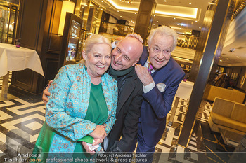 Jeannine Schiller Neujahrscocktail - Hilton Hotel Vienna, Wien - Di 07.01.2020 - Brigitte Gitti KREN, Harald SERAFIN, Christoph FÄLBL40