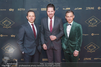 Premiere ´Babylon Berlin´ - Kattus Sektkellerei, Wien - Di 21.01.2020 - Volker BRUCH, Trystan PÜTTER, Daniel SERAFIN56