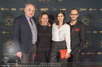 Premiere ´Babylon Berlin´ - Kattus Sektkellerei, Wien - Di 21.01.2020 - Karl FISCHER, Susi STACH, Daniela GOLPASHIN mit Ehemann Dominik62