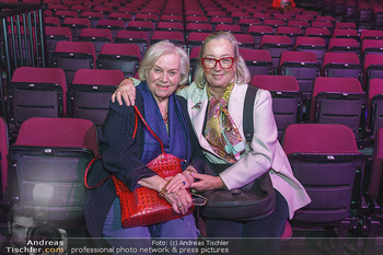 Holiday on Ice Premiere - Wiener Stadthalle - Mi 29.01.2020 - Fritzi TEUBER-ZERZAWY, Agnes HUSSLEIN2