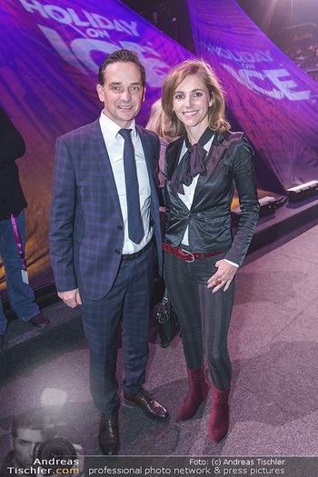 Holiday on Ice Premiere - Wiener Stadthalle - Mi 29.01.2020 - Carola LINDENBAUER, Kurt GOLLOWITZER31
