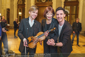 Dreamland Benefizgala zugunsten Unicef - Odeon Theater - Di 25.02.2020 - Yuri REVICH, Andrea JONASSON, James COTTRIAL20