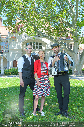 Werbeshooting für Festspielprogramm - Theaterpark Berndorf - Sa 13.06.2020 - Robert KOLAR, Kristina SPRENGER, Helmut (Helmuth) Thomas STIPPIC58