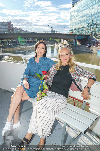 Liebesg´schichten und Heiratssachen - MS Blue Danube, Wien - Mi 24.06.2020 - Nina HOROWITZ, Kathrin (Katrin) ZECHNER41