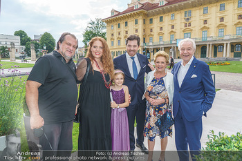 Wir spielen für Österreich - Empfang - Henrici, Eisenstadt - Fr 26.06.2020 - Familie Harald, Ingeborg, Daniel und Martina SERAFIN mit Tochter39