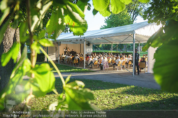 Premiere ´ÖsterReich an Witz´ - Theaterpark Berndorf - Do 20.08.2020 - Festzelt im Theaterpark85