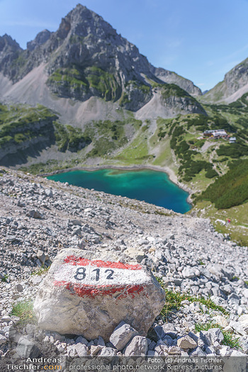 Österreich in Farben - Österreich - Mo 31.08.2020 - Wandermarkierung bei natürlichem Bergsee Drachensee in Tirol71