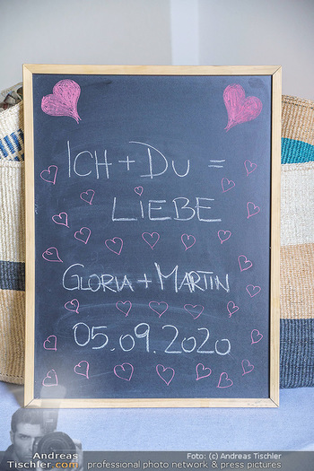 Hochzeit Martin und Gloria Traxl - Purbach, Burgenland - Sa 05.09.2020 - Schild für Martin und Gloria TRAXL - just married18
