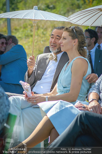 Hochzeit Martin und Gloria Traxl - Purbach, Burgenland - Sa 05.09.2020 - Joji HATTORI mit Ehefrau Sabine22