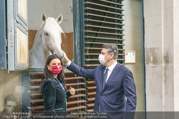 Austrian World Summit 2020 - Stallburg und Hofreitschule - Do 17.09.2020 - Zoran MILANOVIC, Sonja KLIMA mit Lipizzaner Pferd66