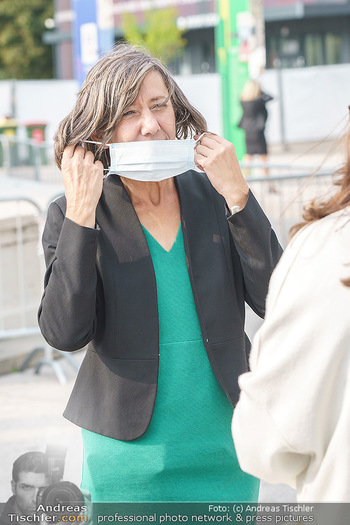 Climate Kirtag - Heldenplatz - Do 17.09.2020 - Birgit HEBEIN mit Corona Schutzmaske65
