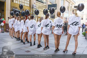 Opening - Camicissima - Sa 03.10.2020 - Gruppenfoto Models in der Fußgängerzone14