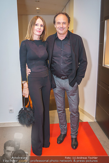 Silvia Schneider- the black collection - Bucherer, Wien - Mo 05.10.2020 - Freddy SCHMID mit Begleitung16