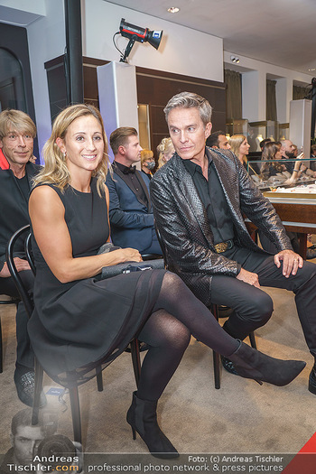 Silvia Schneider- the black collection - Bucherer, Wien - Mo 05.10.2020 - Michi Michaela KIRCHGASSER, Alfons HAIDER53