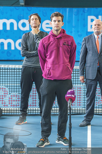 Dominic Thiem eröffnet ATC Akademie - Tennishalle Traiskirchen - Do 22.10.2020 - Dominic THIEM mit Vater Wolfgang THIEM25