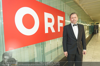 Licht ins Dunkel Gala - ORF Zentrum - Mi 25.11.2020 - Alexander WRABETZ vor ORF Logo8