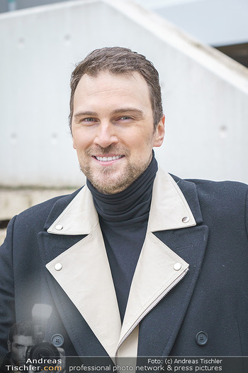 Niko Niko Fototermin - ORF Zentrum - Mi 03.02.2021 - Designer NIKO NIKO (Portrait)21