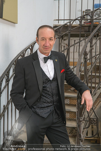 Fotoshooting zu Ladies Night - Kunsthalle Berndorf, NÖ - Di 09.02.2021 - Michael SEIDA (Portrait)5