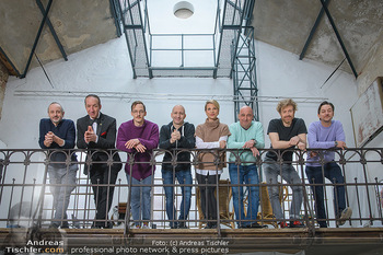 Fotoshooting zu Ladies Night - Kunsthalle Berndorf, NÖ - Di 09.02.2021 - Gruppenfoto Darsteller (Kristina SPRENGER, Christoph FÄLBL, Mic41