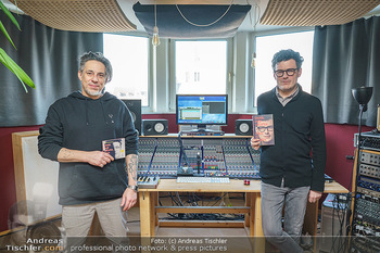 Manuel Rubey im Tonstudio - L.Sound Recording, Wien - Di 02.03.2021 - Manuel RUBEY, Produzent Peter ZIRBS19