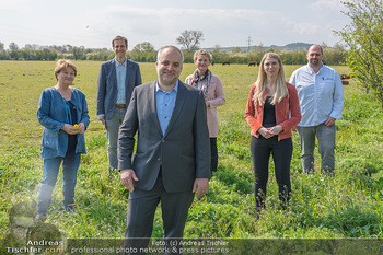 PK ´Die Natur schmecken´ - Seehof, Donnerskirchen - Mi 21.04.2021 - Gruppenfoto Matthias GRÜN und PK Teilnehmer30
