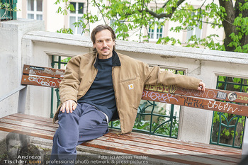 Spaziergang mit Christopher Schärf - Studlhofstiege, Wien - Di 27.04.2021 - Christopher SCHÃRF (Portrait)18