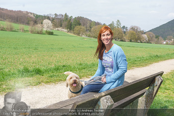 Spaziergang mit Adriana Zartl - Gaaden bei Mödling - Di 27.04.2021 - Adriana ZARTL11