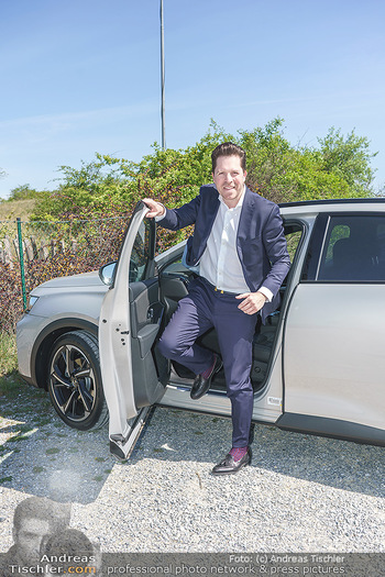 PK zu Turandot - Steinbruch St. Margarethen, Burgenland - Di 04.05.2021 - Daniel SERAFIN bei seinem Auto69