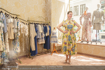 Store Opening - Lena Hoschek Store - Do 06.05.2021 - Lena HOSCHEK in ihrem neuen Store7