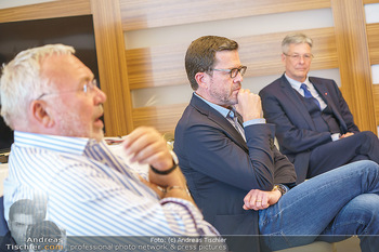 Atos Gipfelgespräche - Schlosshotel Velden, Kärnten - Do 20.05.2021 - Alfred GUSENBAUER, Karl-Theodor ZU GUTTENBERG, Peter KAISER114