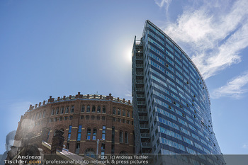 Austrian Pub Opening - Gasometer Eco Center, Wien - Mi 26.05.2021 - Gasometer im Sonnenschein6