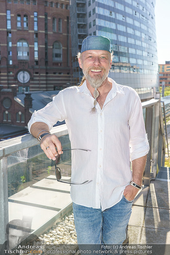 Austrian Pub Opening - Gasometer Eco Center, Wien - Mi 26.05.2021 - Thomas FORSTNER (Portrait)24