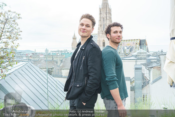 King & Potter Fototermin - Skybar, Wien - Do 27.05.2021 - KING & POTTER (Benjamin KÖNIG, Martin HAFNER)6