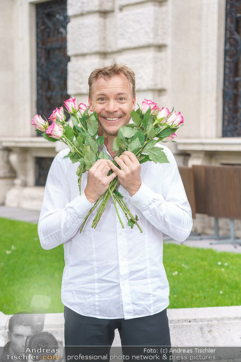 Ladies Night Promo-Aktion - Burgtheater, Volksgarten - Fr 28.05.2021 - Christoph VON FRIEDL7