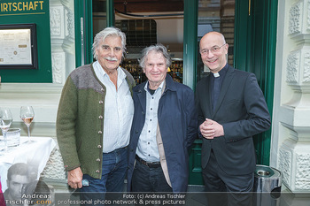 Wiedereröffnung - Huth Gastwirtschaft - Mo 31.05.2021 - Peter SIMONISCHEK, Friedrich ORTER, Toni Anton FABER19