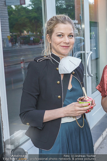 Kinopremiere ´Sargnagel - Der Film´ - Votivkino, Wien - Di 01.06.2021 - Hilde DALIK8
