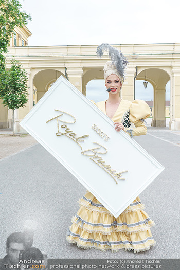 Sissi´s Royal Brunch - Cafe Schönbrunn, Wien - So 06.06.2021 - Tamara MASCARA5