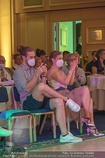 Silvia Schneider ist Tanz-Staatsmeisterin - Hotel InterContinental - Sa 26.06.2021 - Freundin Sonja von Danilo und Anhang, Fans Team Campisi42