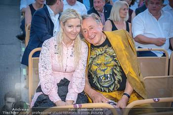 Premiere West Side Story - Mörbisch - Do 08.07.2021 - Richard LUGNER, Simone Bienchen REILÄNDER96