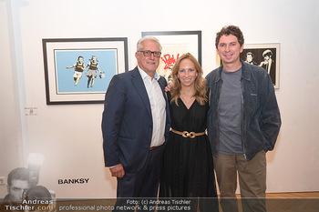 Icons of Pop and Street Art - Villa Bulfon, Velden - Do 22.07.2021 - Familie Gerald HARTINGER mit Kindern Lena und Julian HEIDRICH (L1