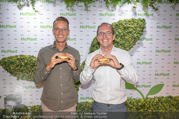 McPlant Präsentation - McDonalds Schwedenplatz - Mo 16.08.2021 - Benedikt BÖCKER, Nikolaus PIZA7