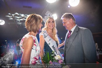 Miss Europe Wahl - Pyramide Vösendorf - Sa 21.08.2021 - Miss Europe Beatrice KÖRMER mit Eltern Christa und Otto KÖRMER287