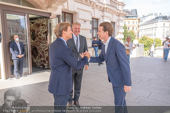Sebastian Kurz Privatführung - Albertina, Wien - Mo 23.08.2021 - Trevor Dow TRAINA, Klaus Albrecht SCHRÖDER, Sebastian KURZ17