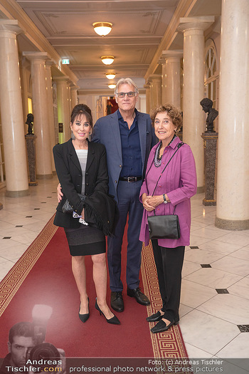 Ausstellungseröffnung american photography - Albertina, Wien - Mo 23.08.2021 - Cathrine ADLER, Helmut KOLLER, Helene VON DAMM3