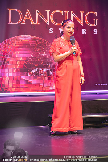 Dancing Stars Paar Präsentation - Lorely Saal, Wien - Mo 30.08.2021 - Caroline ATHANASIADIS4