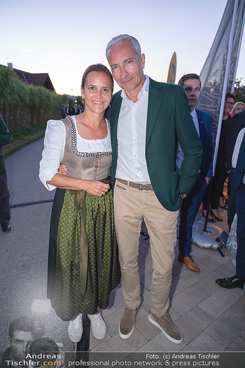 Mikl-Leitner Heurigenempfang - Der Fuchs Heuriger, Maria Enzersdorf - Do 09.09.2021 - Eva und Rainer PARIASEK65
