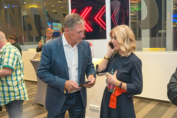 Kinopremiere ´Klammer - chasing the line´ - Cineplexx Milennium City, Wien - Mi 27.10.2021 - Franz und Eva KLAMMER41