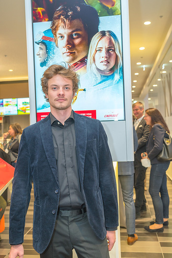 Kinopremiere ´Klammer - chasing the line´ - Cineplexx Milennium City, Wien - Mi 27.10.2021 - Julian WALDNER (Portrait)45