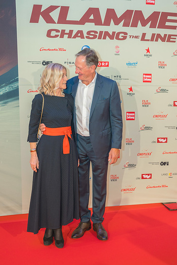 Kinopremiere ´Klammer - chasing the line´ - Cineplexx Milennium City, Wien - Mi 27.10.2021 - Franz und Eva KLAMMER76