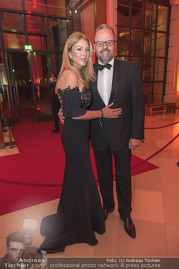 Innocent Gala - Palais Liechtenstein, Wien - Di 02.11.2021 - Jörg und Kerstin RIGGER2